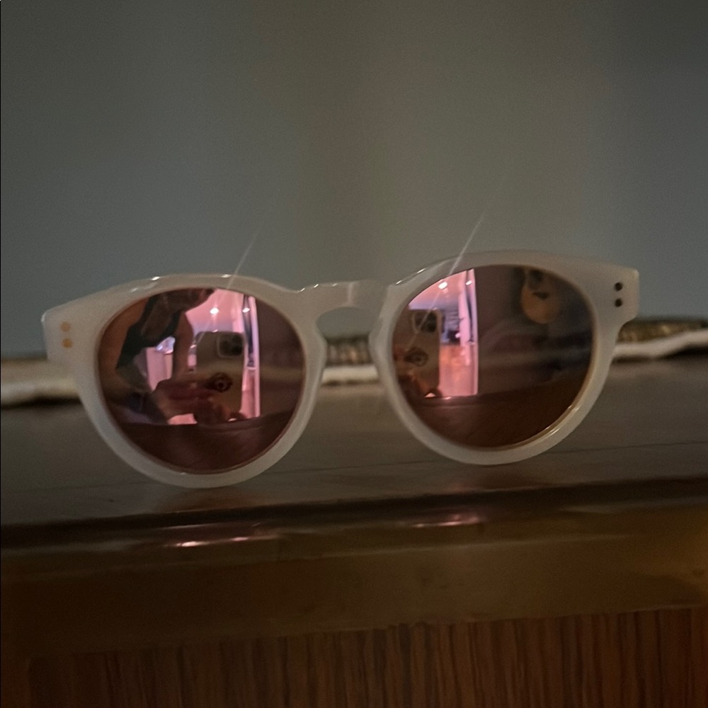 Stylish White Sunglasses with Pink Lenses